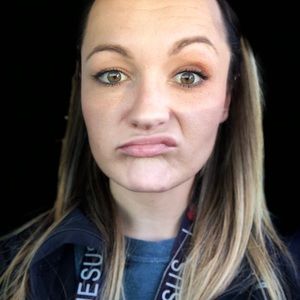 Meet your Posher, Cassandra